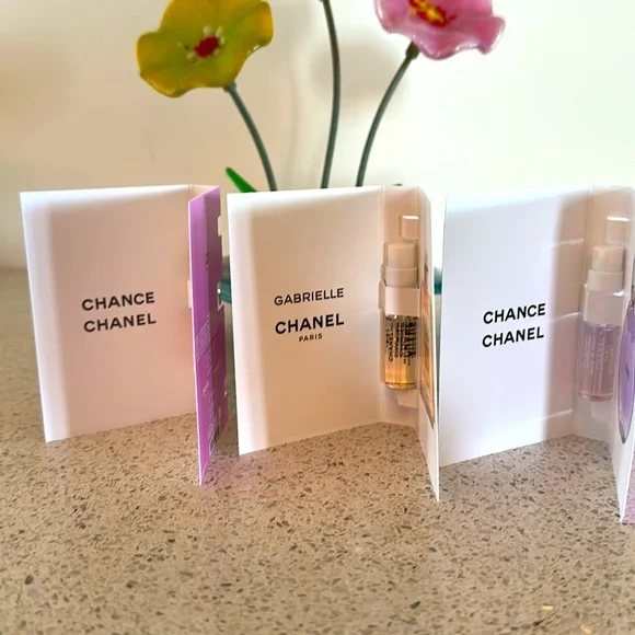 NWT Chanel Fragrance Trio with Pink, Gold, and Purple Accents - Picture 8 of 16